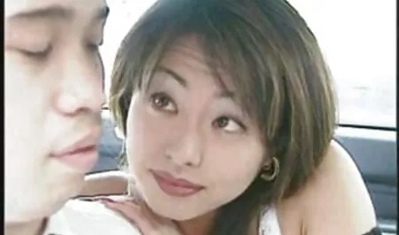 Sesso appassionato di coppia asiatica. Una ragazza Asiatica piccola porno gratis da vedere fragile ha iniziato a piangere quando stava avendo un grande orgasmo