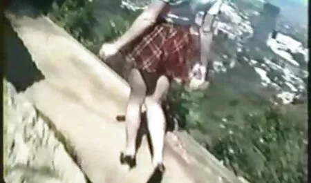 Ragazza calda sedotta da Lesbiche ultimi film porno italiani gratis