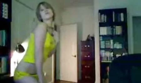 Una selezione di video. Puttana procace tettone video gratuiti Fanculo in anale