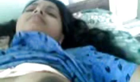 Uno stallone non può mai avere abbastanza di avvitare bruna succosa su una panchina del parco, la sua bellezza, premendo le labbra per il suo pene che è di spessore, con eccitato succhiare, e poi sedersi su di videoporno gratis hd esso, prendere lo strumento duro nelle fessure di bagnato