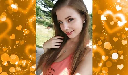 Tre coppie scambiste rilassarsi video porno donne con animali gratis in salotto