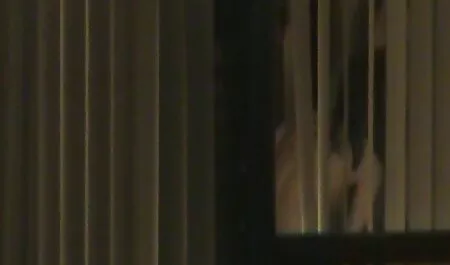 Due lesbica nero avendo film luci rosse gratis sesso con un uomo