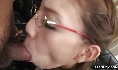 Madeleine mostra le sue porno cinema gratis tette in webcam