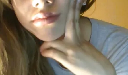 L'uomo solo sbavando film porno gratis asiatiche perché vedono una bionda che si stava masturbando, e veri incendi si verificano con i jeans