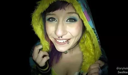 Busty Latina inserisce le vedo gratis film porno dita nella vagina