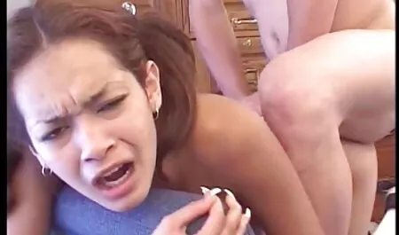 Bella bionda video prno gratuiti masturbazione assolo