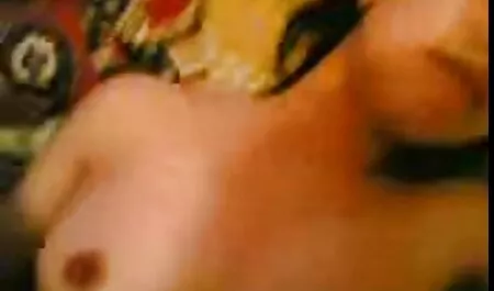 L'uomo calvo ha un negrito splendido come film porno gratis di donne anziane regalo