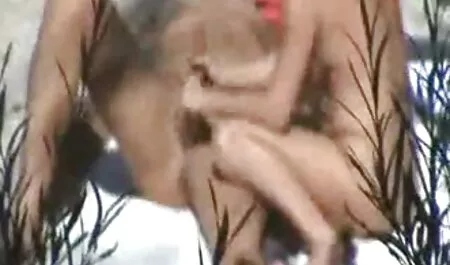 Cagna dai Capelli rossi cazzo sul cofano della macchina film gratis porno da vedere