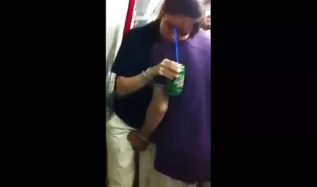 Bionda ottiene sperma caldo video orge italiane gratis in faccia