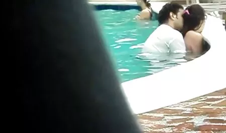 Belle donne masturbandosi video casalinghi italiani gratis il pene del cliente con le mani e i piedi