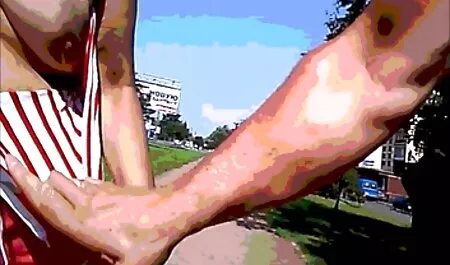 L'uomo lecca la vagina di sua moglie e il suo cazzo duro video gratis di incesti italiani