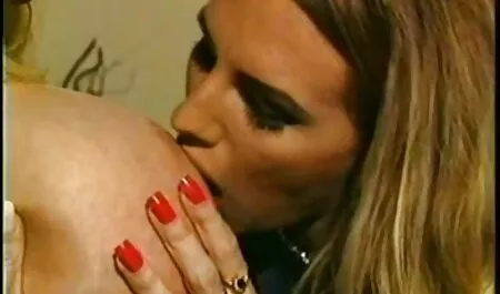 Il film porno gratis di donne pelose tiro nascosto in il bagno femminile