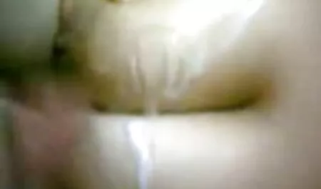 Scopata sua film porno onlain gratis moglie in anale
