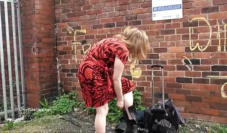 Una donna filmati amatoriali italiani gratis cagna lascivo con calze a rete allargare le gambe, e pozzi il suo rosa scopata da macchina del sesso con la punta di una spessa senza pietà.